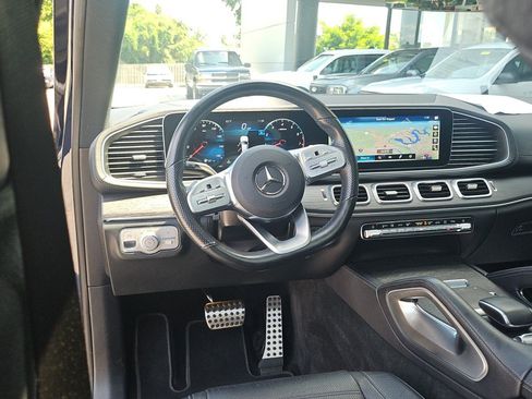 Used 2021 Mercedes-Benz GLS 580 4MATIC image 15