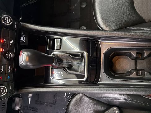 Used 2022 Jeep Compass Latitude FWD image 29