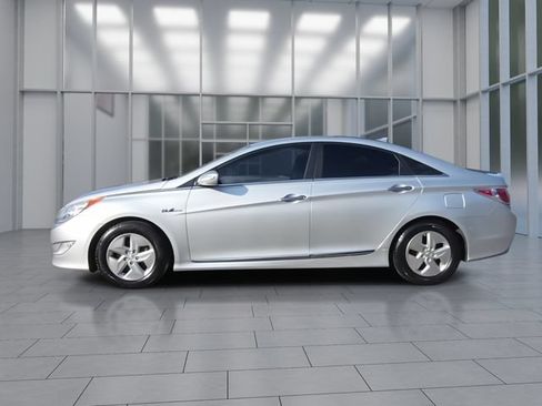 Used 2012 Hyundai Sonata Hybrid FWD image 5