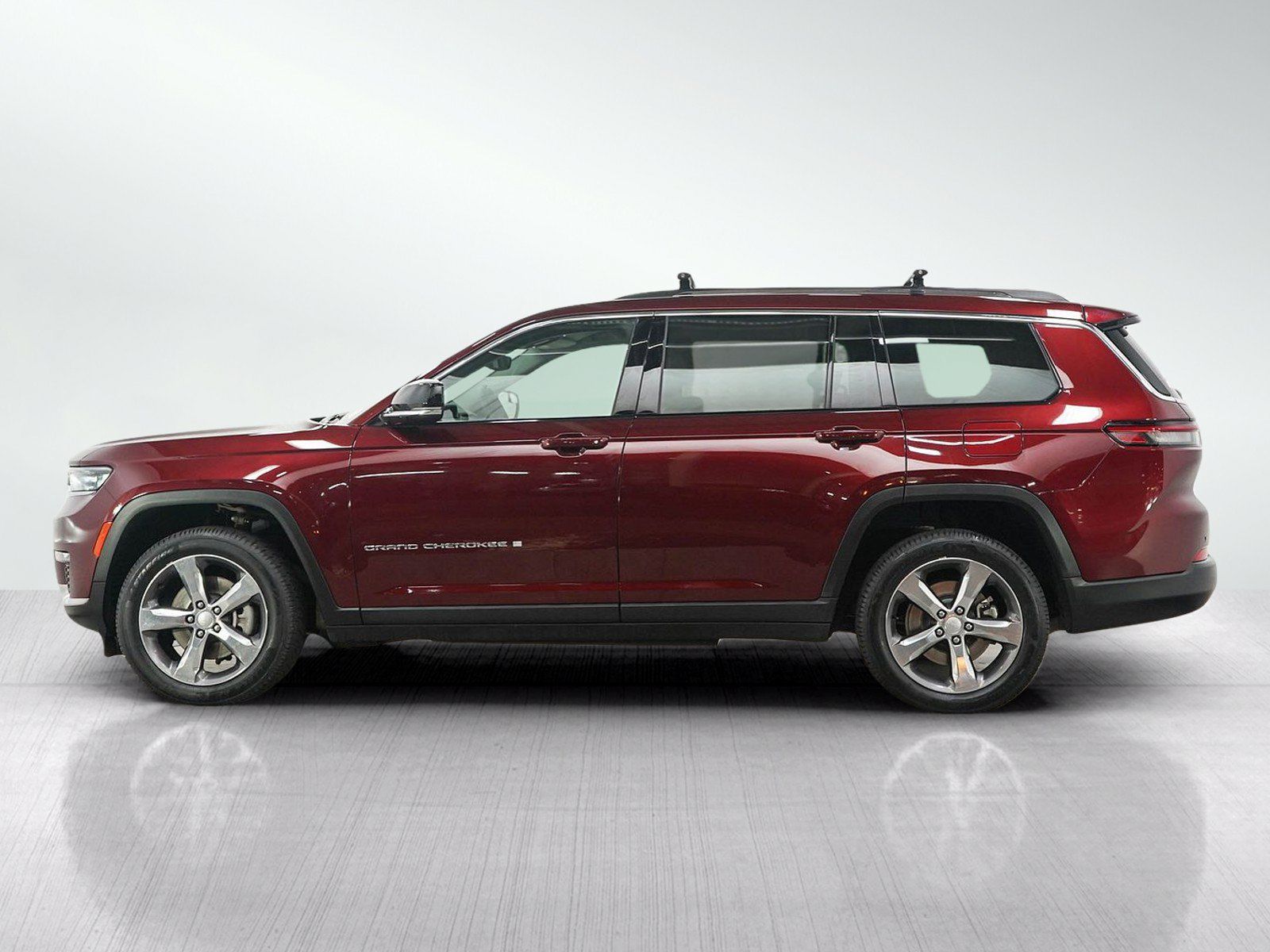 Used 2021 Jeep Grand Cherokee L Limited w/ Trailer Tow Group (B) AWD/4WD image 2