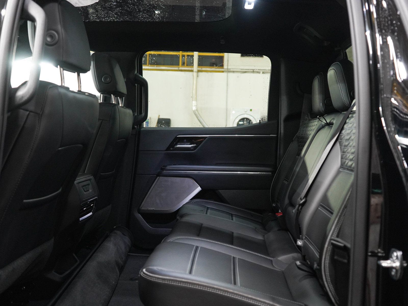 Used 2026 GMC Sierra EV Denali AWD/4WD image 15