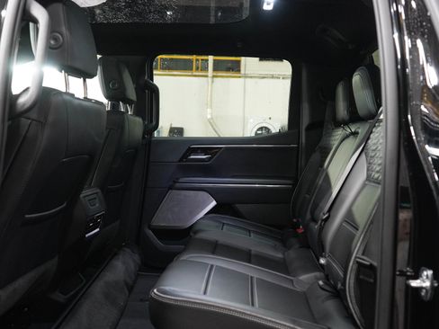 Used 2026 GMC Sierra EV Denali AWD/4WD image 15