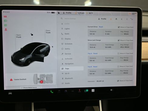 Used 2019 Tesla Model 3 Standard Range image 27