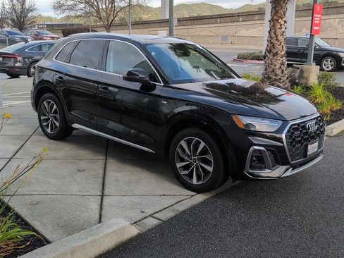 Used 2023 Audi Q5 2.0T Premium Plus w/ Premium Plus Package image 4