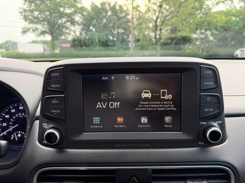 Used 2019 Hyundai Kona SEL FWD image 15