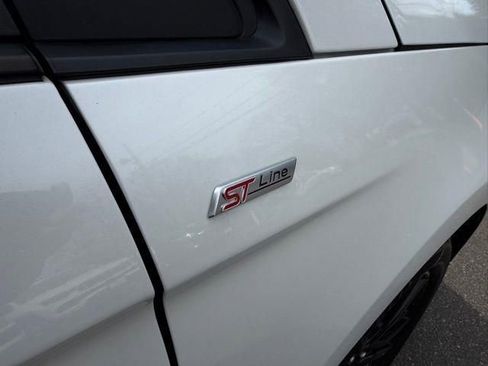 Used 2022 Ford Edge ST-Line AWD/4WD image 12