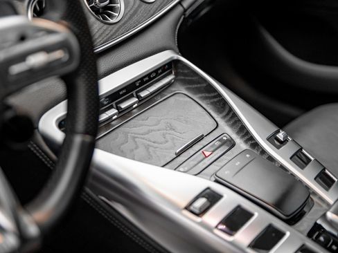 Used 2021 Mercedes-Benz AMG GT 43 image 21