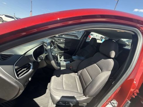 Used 2024 Chevrolet Malibu LT FWD image 20