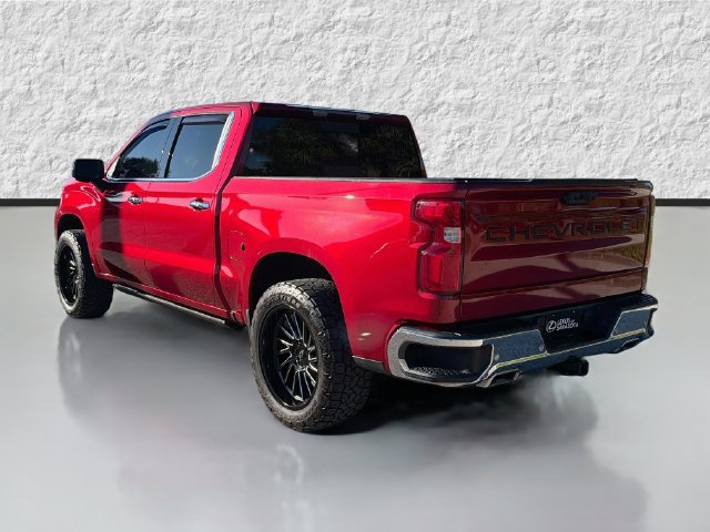 Used 2023 Chevrolet Silverado 1500 LTZ w/ LTZ Convenience Package II AWD/4WD image 5