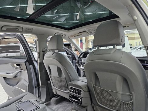 Used 2017 Audi Q7 3.0T Prestige AWD/4WD image 25