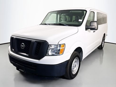 Used 2017 Nissan NV 3500 S w/ Power Package image 4