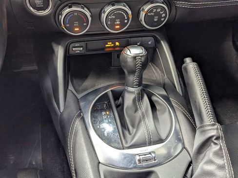 Used 2025 MAZDA MX-5 Miata RF Grand Touring RWD image 13