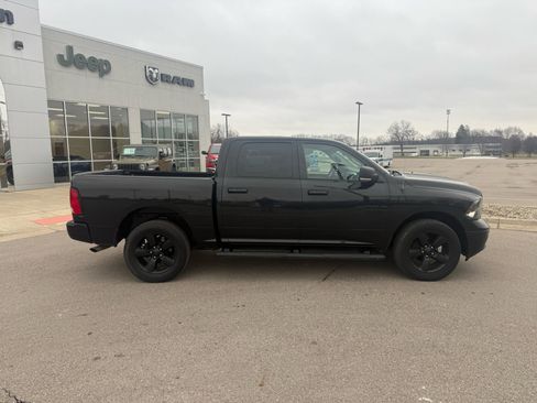 Used 2018 RAM 1500 Big Horn image 2