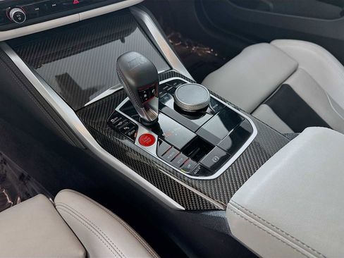 Used 2025 BMW M4 Competition image 16