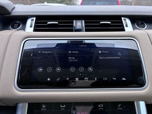 Used 2019 Land Rover Range Rover Sport HSE image 34