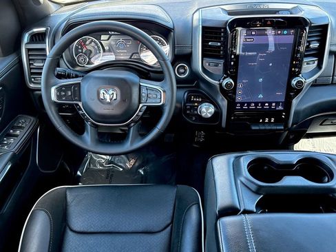 Used 2025 RAM 1500 Laramie image 21