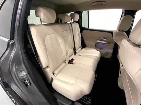 New 2026 Mercedes-Benz GLB 250 image 14