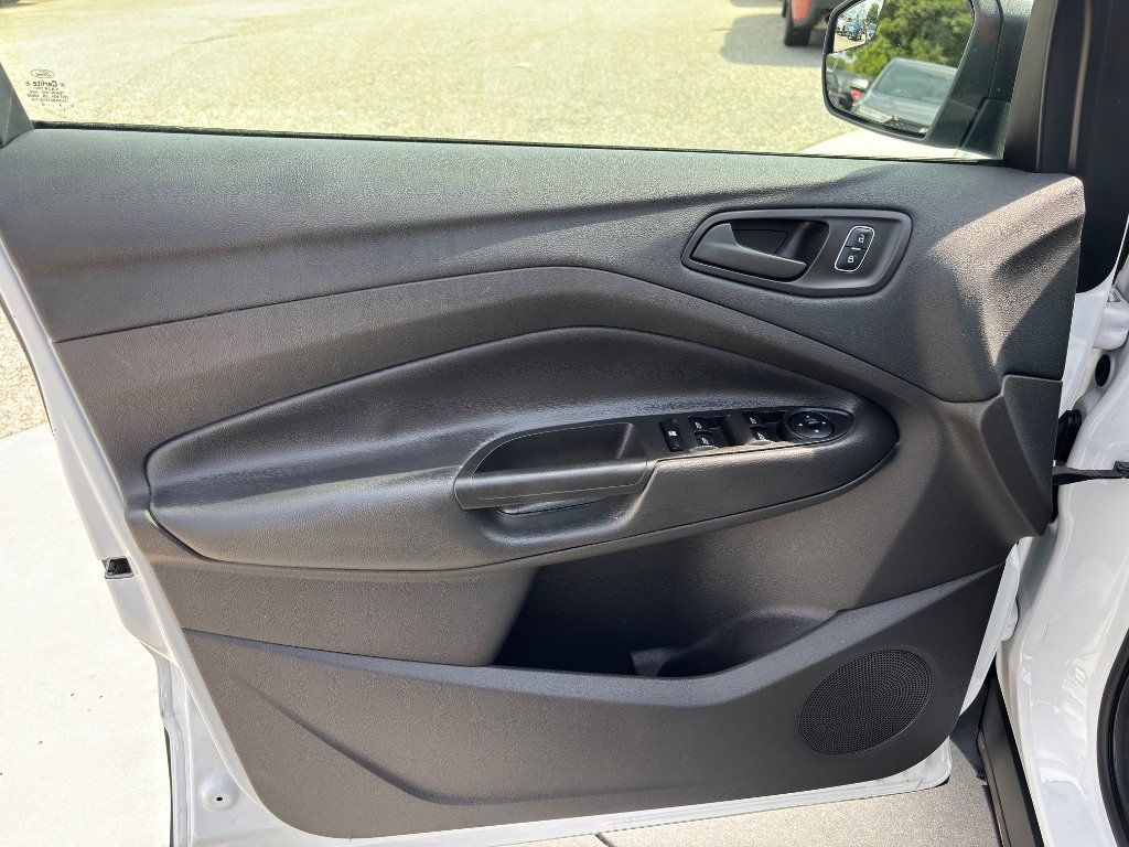 Used 2017 Ford Escape S FWD image 18