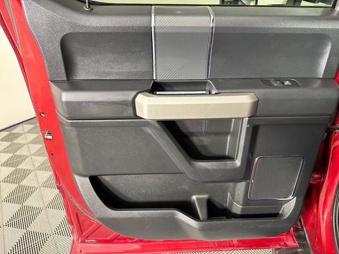 Used 2019 Ford F150 Lariat w/ Equipment Group 502A Luxury image 25