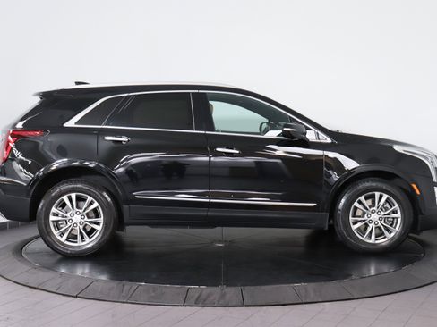 Used 2023 Cadillac XT5 Premium Luxury image 6