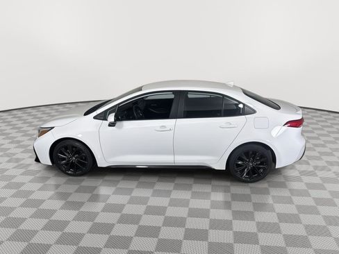 Used 2023 Toyota Corolla SE image 13