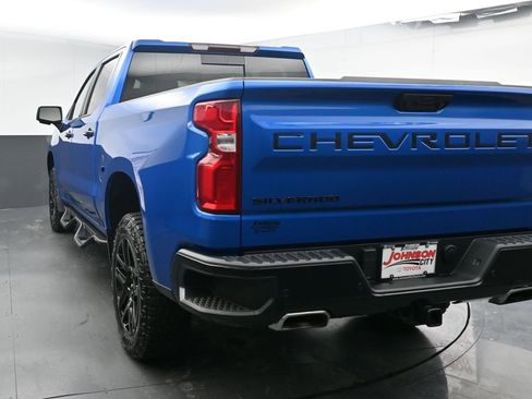 Used 2024 Chevrolet Silverado 1500 LT Trail Boss w/ LT Trail Boss Premium Package image 6