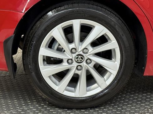 Used 2023 Toyota Camry LE image 9