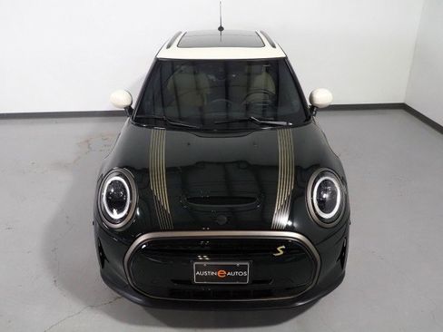Used 2024 MINI Cooper SE w/ MINI Resolute Edition image 11