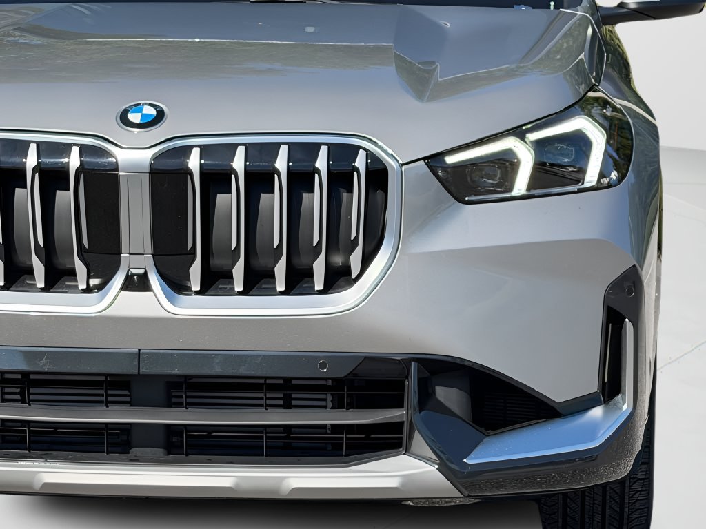 Used 2026 BMW X1 xDrive28i w/ Technology Package AWD/4WD image 26