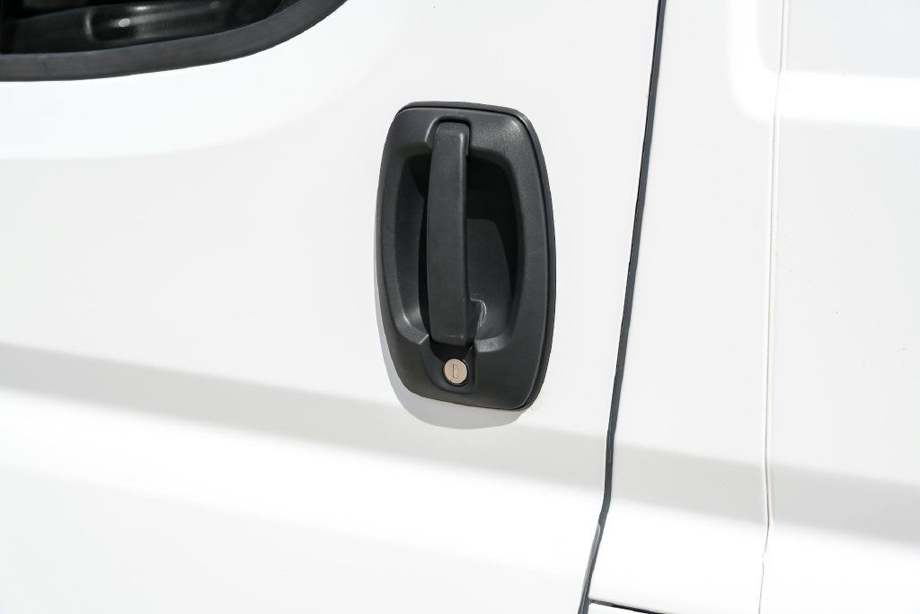 Used 2025 RAM ProMaster 2500 w/ Convenience Group FWD image 38