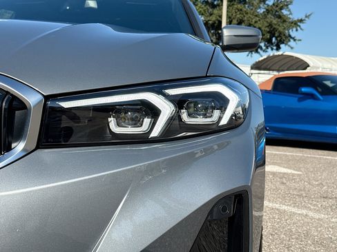 New 2026 BMW 330i Sedan w/ Convenience Package image 9