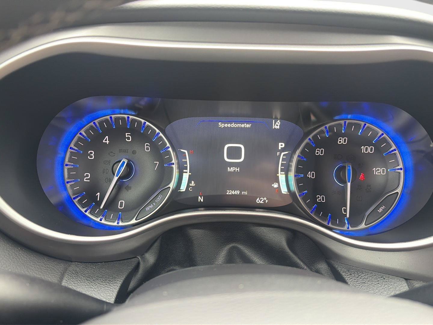 Used 2026 Chrysler Pacifica Select FWD image 13