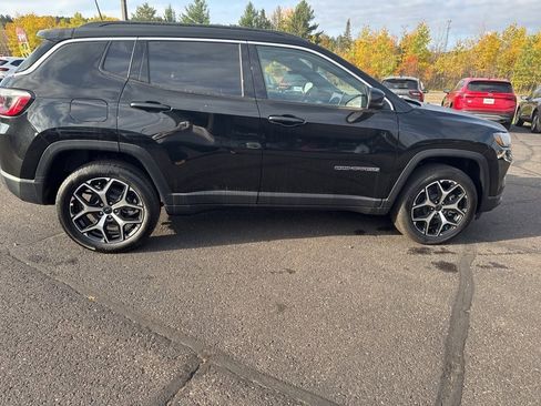 New 2025 Jeep Compass Limited w/ Sun & Sound Group image 6