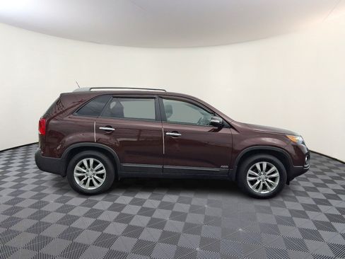 Used 2011 Kia Sorento LX w/ Convenience Pkg AWD/4WD image 6
