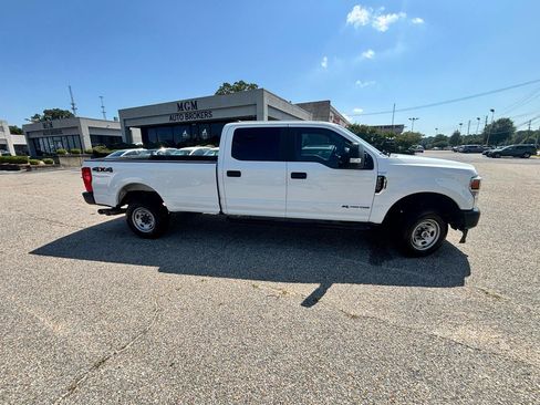 Used 2022 Ford F250 XL w/ Power Equipment Group AWD/4WD image 26