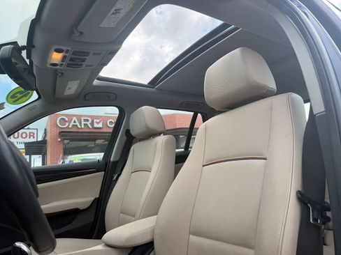 Used 2015 BMW X1 xDrive28i AWD/4WD image 9