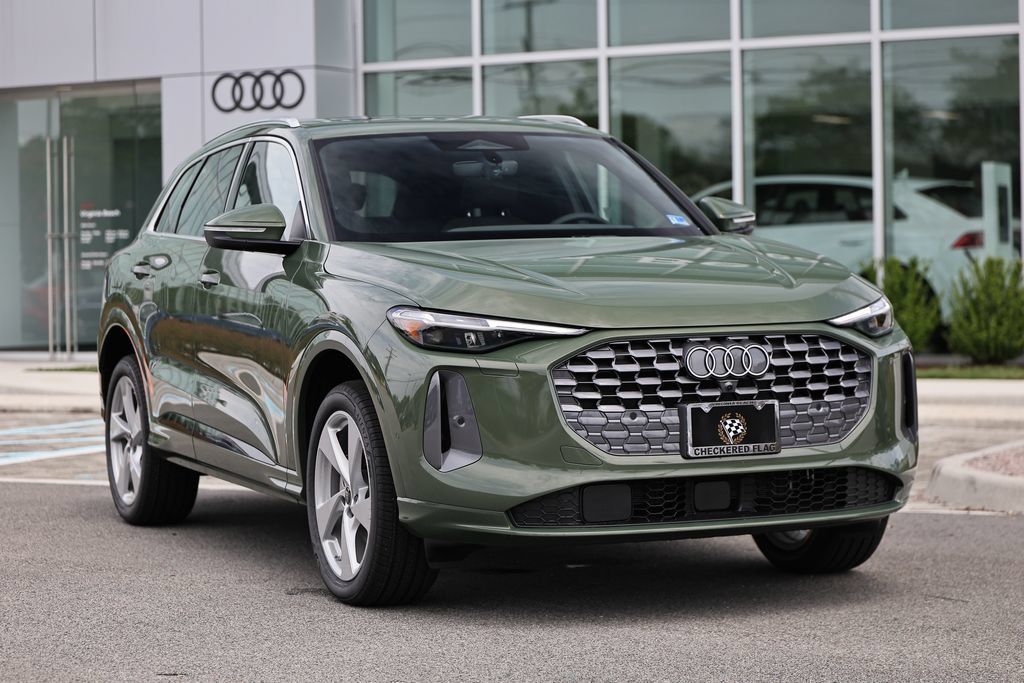 New 2026 Audi Q5 Premium Plus AWD/4WD image 3
