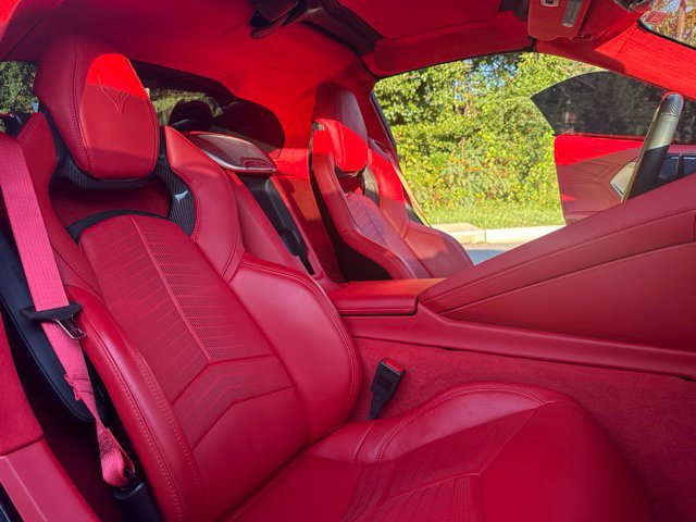 Used 2024 Chevrolet Corvette Z06 RWD image 10