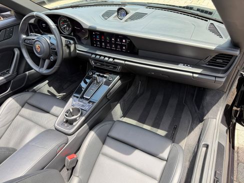 Used 2022 Porsche 911 50th Anniversary Edition AWD/4WD image 55