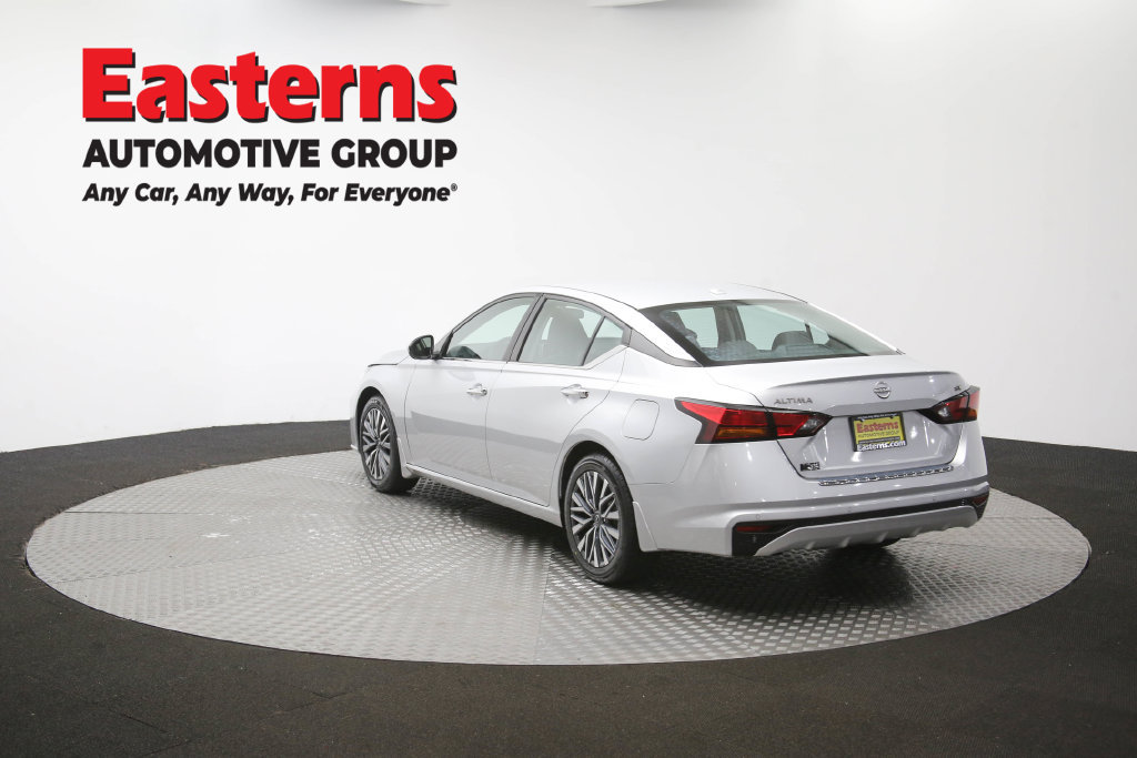 Used 2023 Nissan Altima 2.5 SV FWD image 66