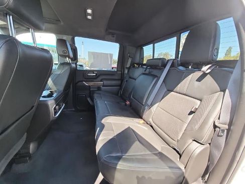 Used 2022 Chevrolet Silverado 2500 High Country w/ Z71 Off-Road Package AWD/4WD image 25