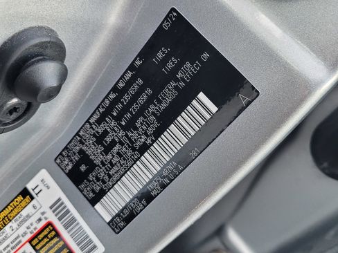 Certified 2024 Toyota Highlander LE image 28