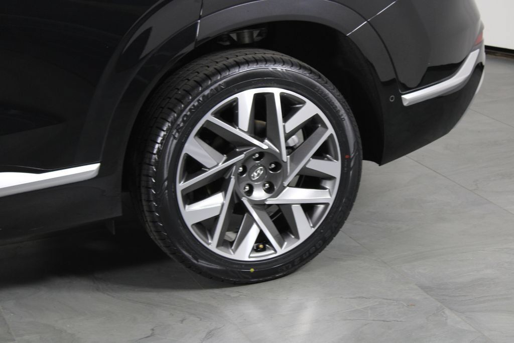 Certified 2023 Hyundai Santa Fe Calligraphy FWD image 15