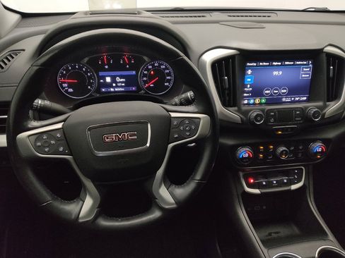 Used 2022 GMC Terrain SLT w/ Infotainment Package II FWD image 22