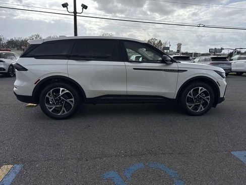 New 2026 Lincoln Nautilus Premier w/ Equipment Group 102A image 3