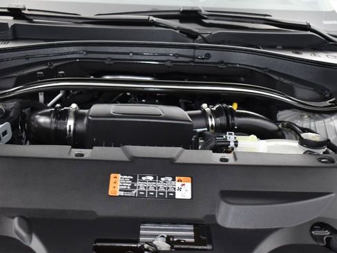 Certified 2025 Lincoln Aviator Reserve w/ Equipment Group 201A image 18