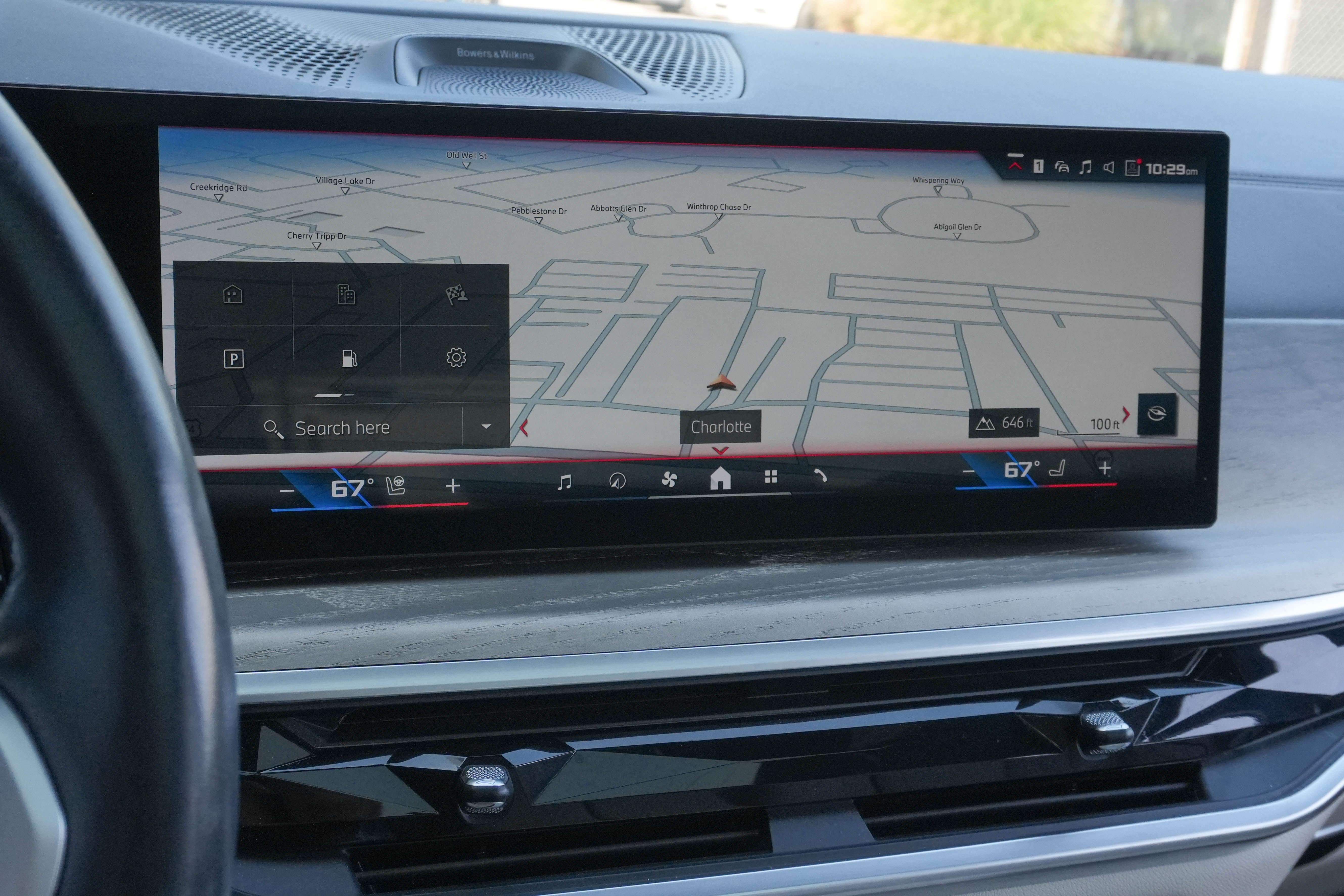 Certified 2024 BMW X7 M60i AWD/4WD image 25