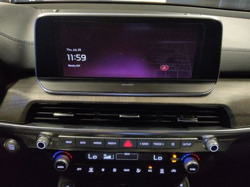 Used 2022 Kia Telluride EX w/ EX Premium Package FWD image 25