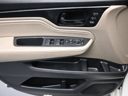 Used 2018 Honda Odyssey Elite image 10