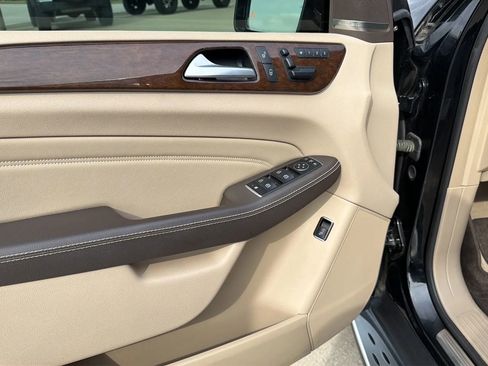 Used 2015 Mercedes-Benz ML 350 4MATIC image 96